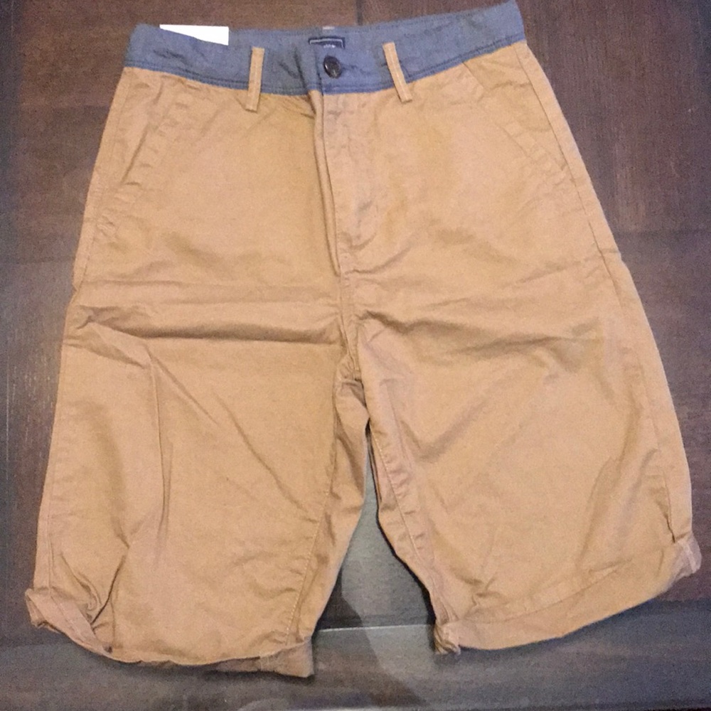 Boys kaki shorts